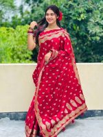 Japani Silk Sharee with Blouse Piece - Image 4